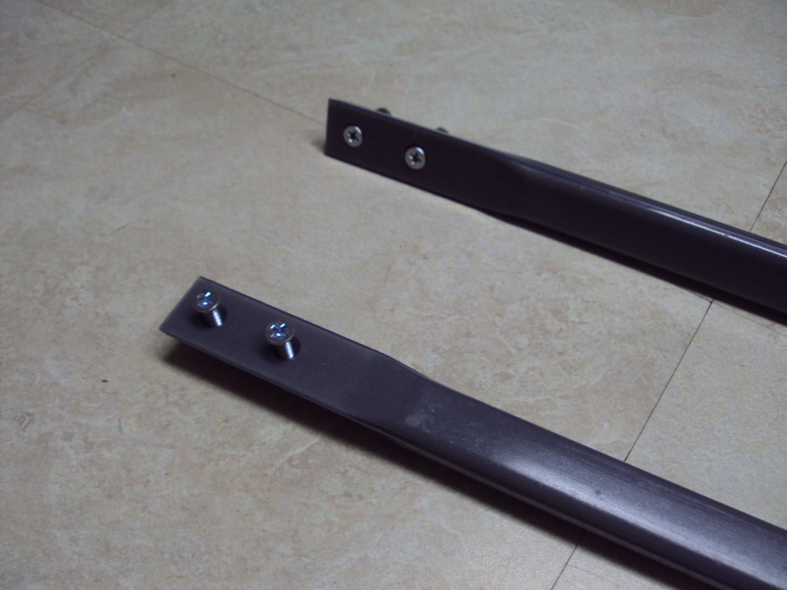 GEN 1 ONE SIMMONS SKIS SKI FRONT TIPS STRAPS LOOPS GRAB HANDLES FLEXI