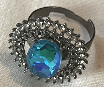 Women's Ring Royal Blue Clolor Size 8 Rhinestones Adjustable Silver Color