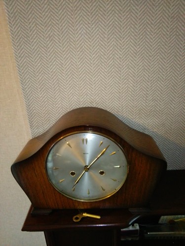 VINTAGE BRITISH SMITHS 8 DAY STRIKING MANTLE CLOCK WORKING KEY INSTRUCTION V G C