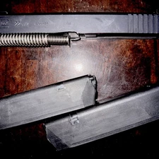 USED Glock 22 Gen 4 Slide Black OEM Parts No BackPlate inc no rnds in mags 17/22