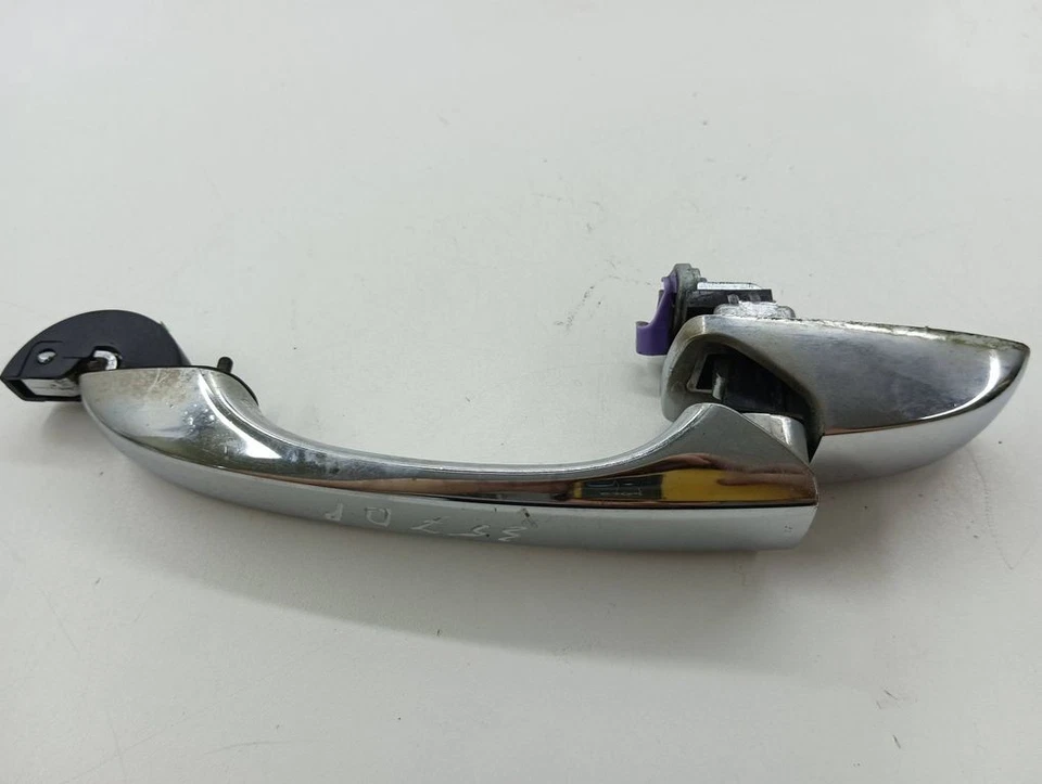 Chrysler Voyager 2008 Rechts Türgriff Türöffner hinten AMD95618 - Imagem 4 de 4