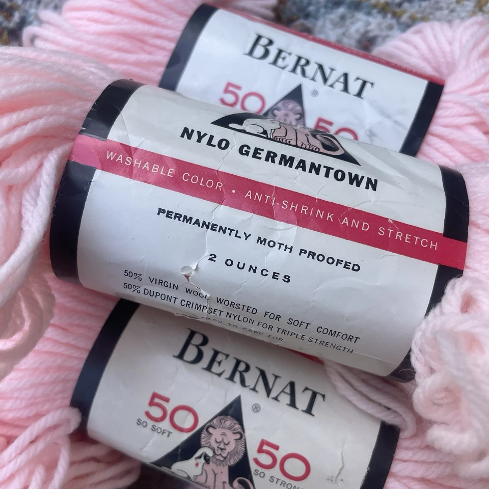 Vtg Bernat 50/50 Nylo Germantown Virgin Wool and Nylon Yarn Baby Pink 4 Pk 2543 - Image 3 of 4