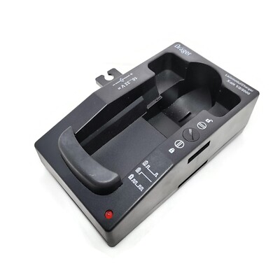 Drager Ladegerät Adapter Typ X-Am 1/2/5000. Pn : 8318639. Made IN Germany
