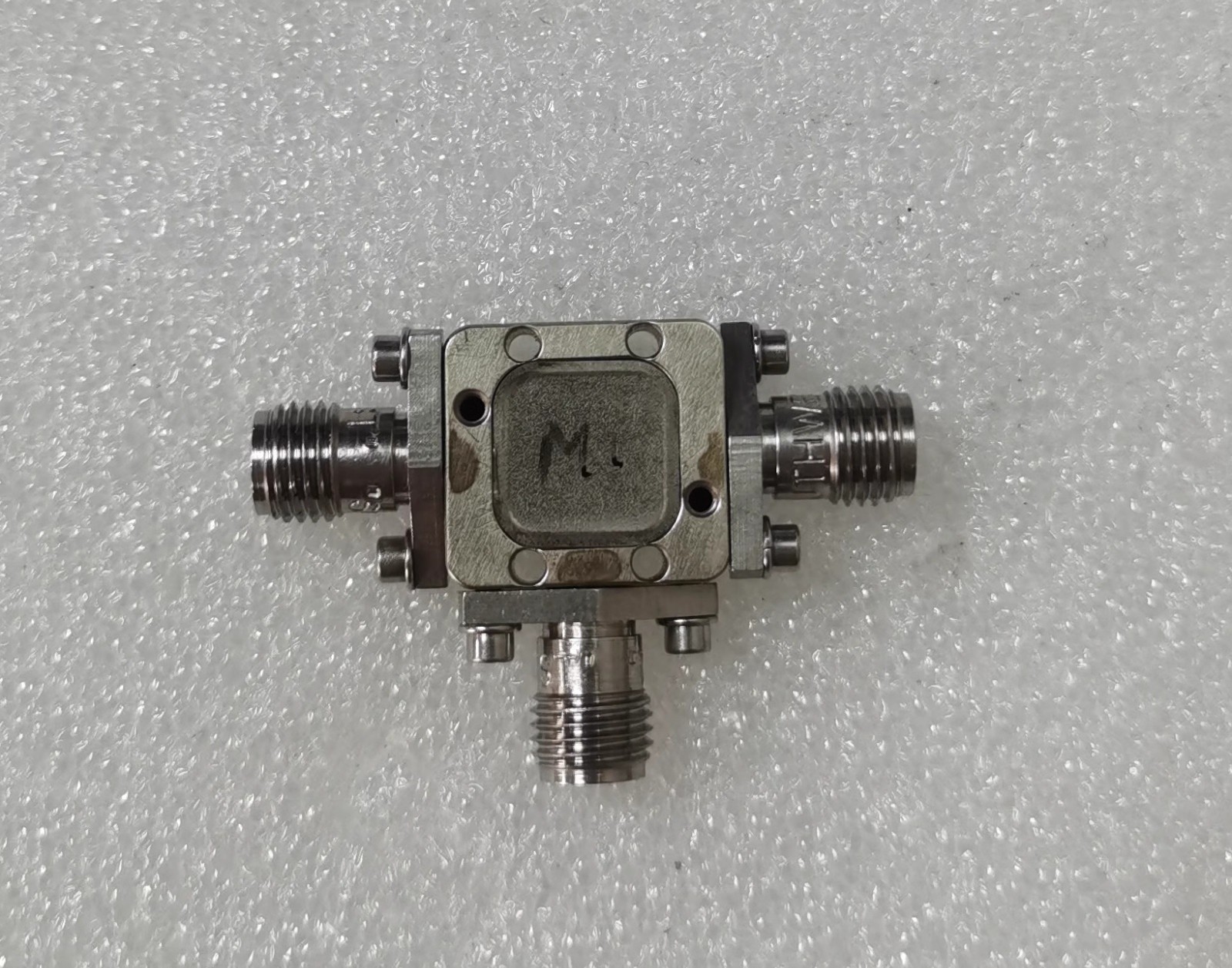 1PC MITEQ DM0520MW1 5-20GHz   RF Mixer *lg