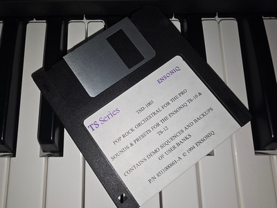 ENSONIQ TS10 / TS12 floppy disk  sound library TSD-1003 ''POP ROCK ORCHESTRAL''