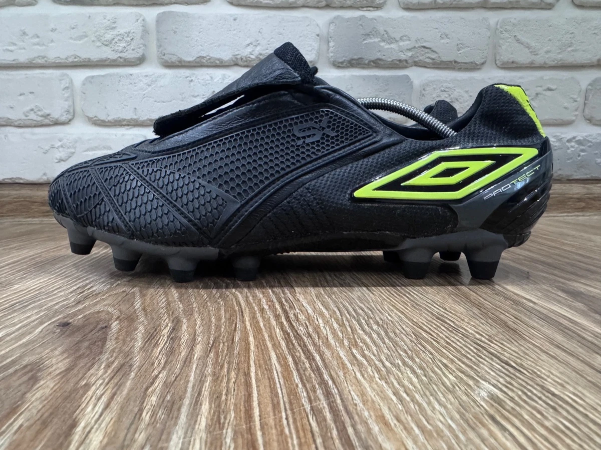 Umbro Soccer Boots for Men for sale | eBay