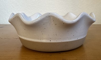 Ciroa PROVENCE Stoneware Scalloped Bowl 6 1/2  White Speckled