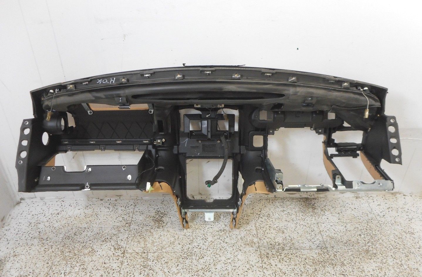 06 2006 Maserati Quattroporte M139 Interior Dash Dashboard Panel OEM Beige