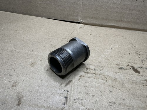 81 Honda CB750C DOHC Engine Oil Filter Mount Adapter Boss Bung OEM CB750 -05 - Picture 2 of 3