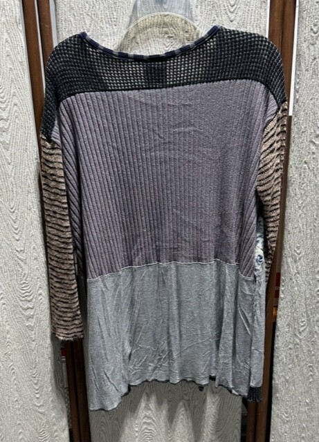 Women's Hand Jive Patchwork Grey Multi Color Top … - image 2