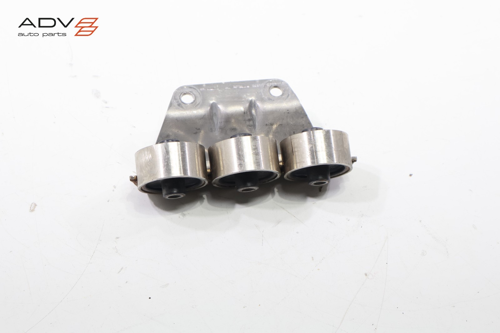2015 - 2018 FERRARI CALIFORNIA T FRONT EXHAUST PIPE MOUNT BRACKET HANGER OEM