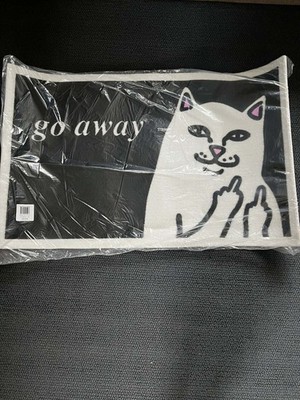 RIPNDIP - Go Away Teppich - (schwarz) brandneu 