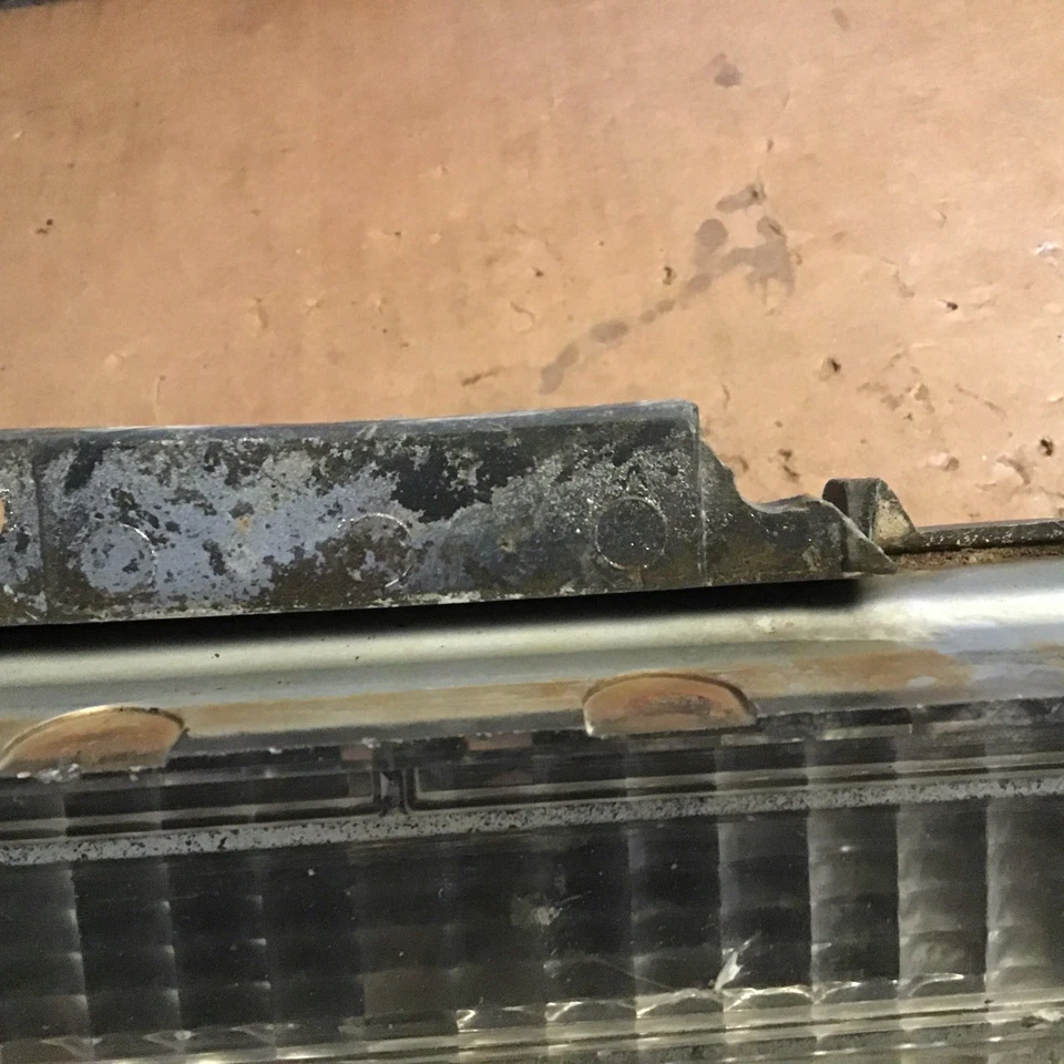 Lâmpada de estacionamento Buick Electra e LeSabre 1971 fabricante de equipamento original - Imagem 3 de 4