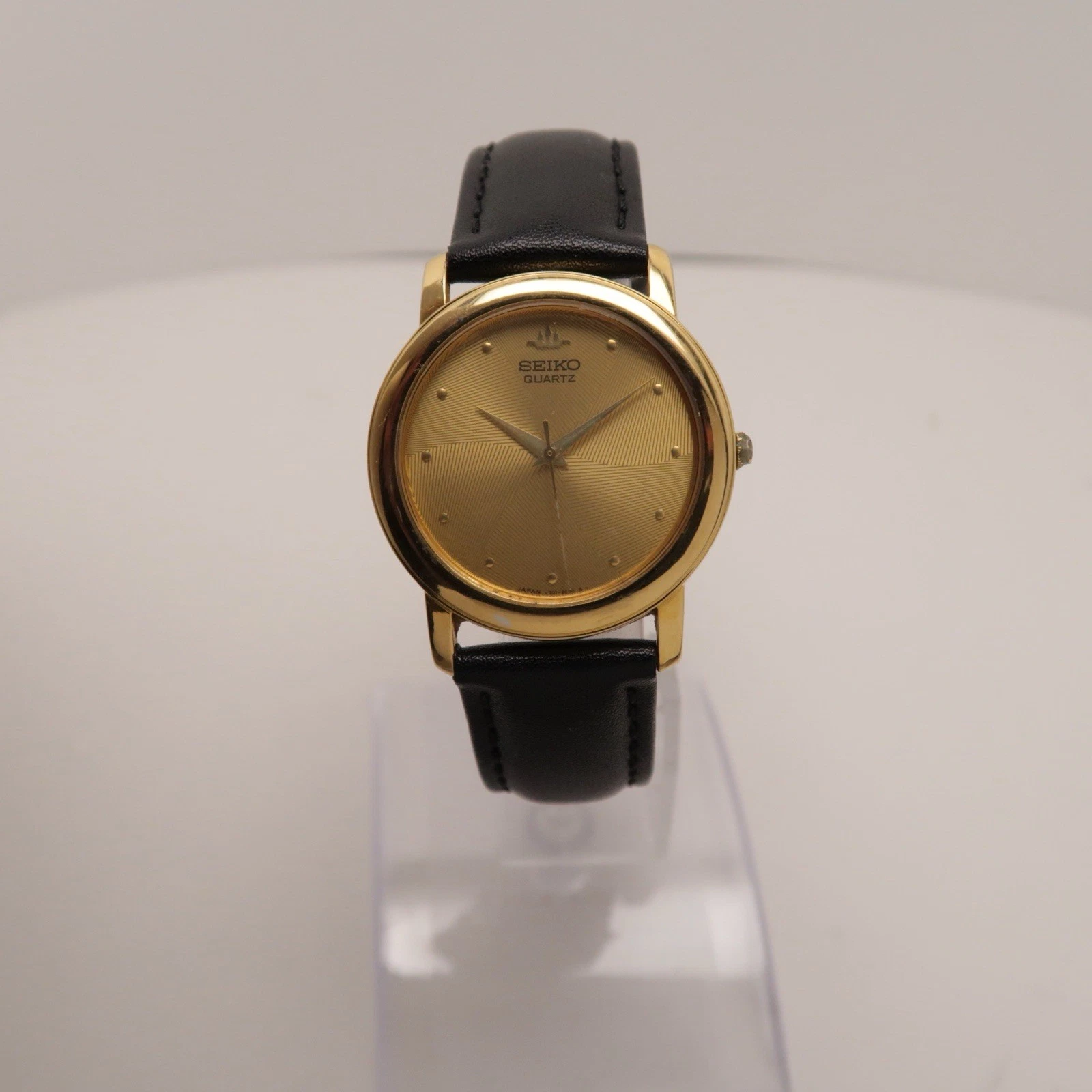 SEIKO V701-1T30 Gold Tone Analog Quartz Men Vintage Watch W281 *WORKING