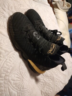 lebron 16 metallic gold
