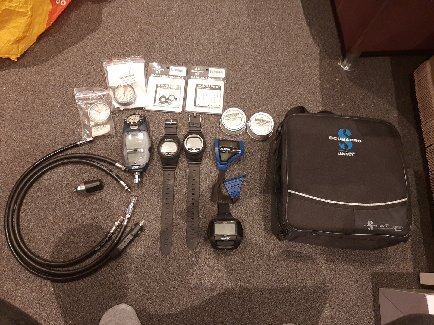 Scubapro, Uwatec. Scuba Diving Gear Job Lot eBay