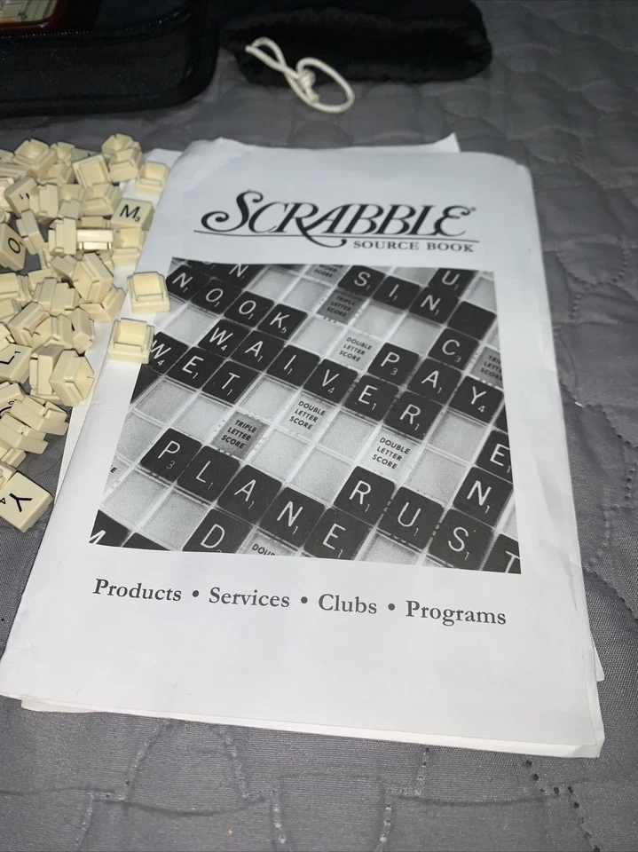 Scrabble Hasbro Travel Folio Edition Crossword Game Zipper Case Complete Car - Image 3 of 4