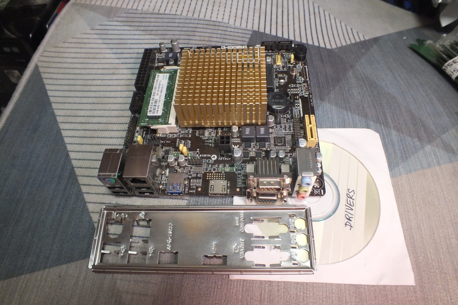ASUS J1800IC, Rev1.02 mITX Intel Motherboard (Celerоn 2core) +RAM 2Gb +I/O eBay