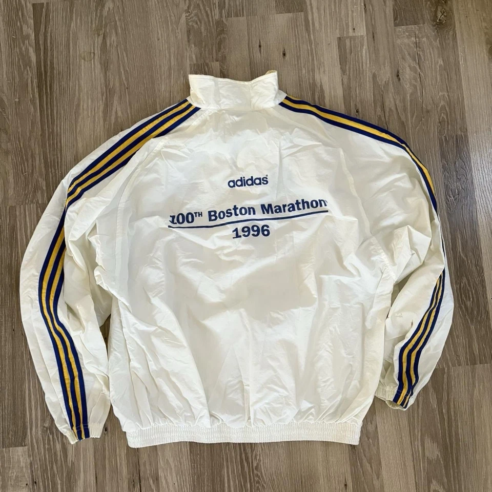 Chaqueta cortavientos rara vintage Adidas 1996 100th Boston Marathon cremallera completa XL Foto 4 de 4