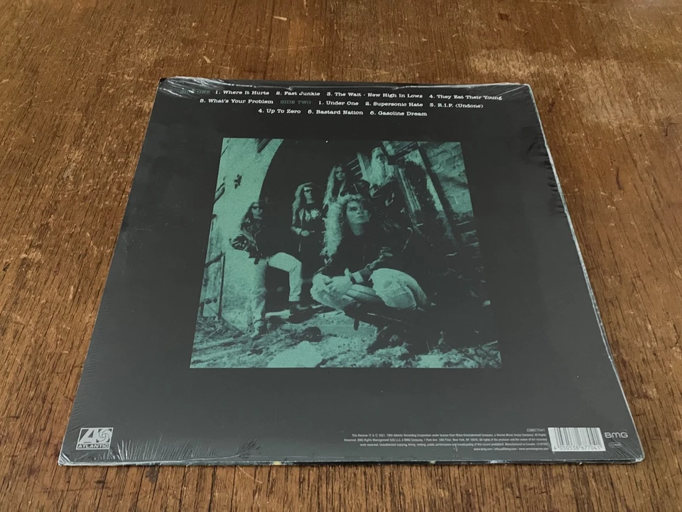 OVERKILL W.F.O. 12" CLEAR MARBLED Vinyl LP Reissue 2023 NEW w/Hype Sticker - Imagem 3 de 3