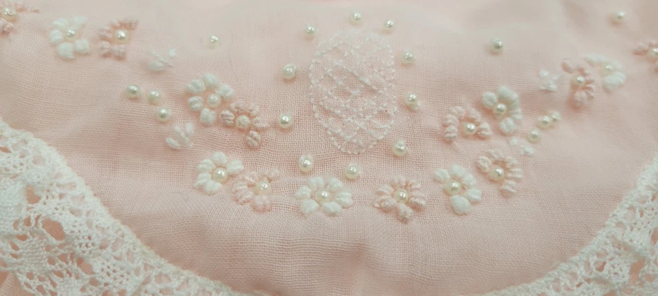 Vestido Will’Beth Rosa Reliquia Encaje Perla Cuentas Lazo En Capas Niñas 6-12 MTH Foto 4 de 4