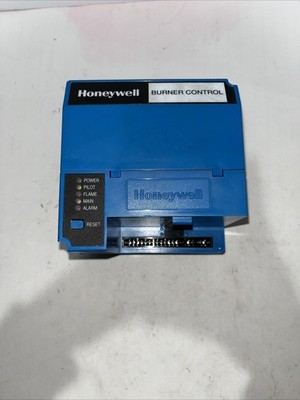   RM7890-A-1056 Burner Control NOS *kk