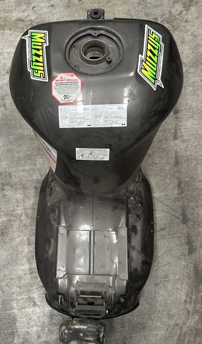 KAWASAKI PANZER リモコンタンク 1/24 ジャンク品 KAWASAKI PANZER