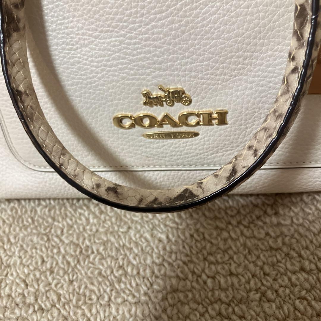 Coach White Python Leather 2-Way Shoulder Bag Ele… - image 4