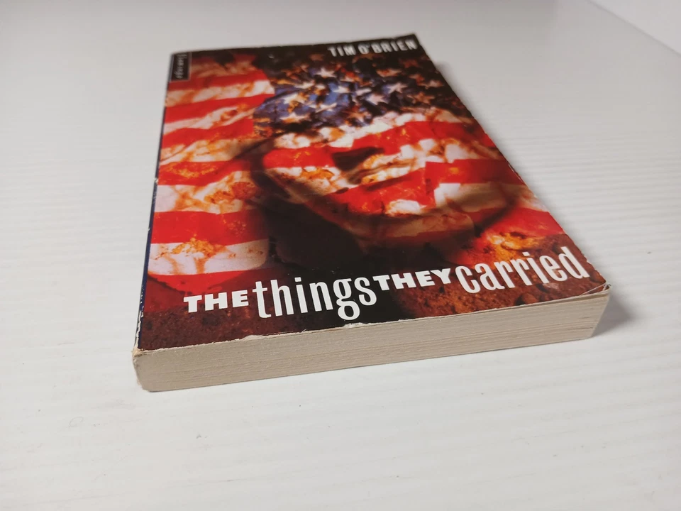 The Thing They Carried by Tim O'Brien Paperback 1991 - Image 2 of 4