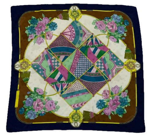 Gianni Versace Multicolor Baroque Print Women’s Vintage Scarf 33/34 PVGC