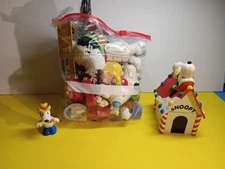 Snoopy Toy Lot Some Vintage  An Some Not Rnadom As Pic Shows.