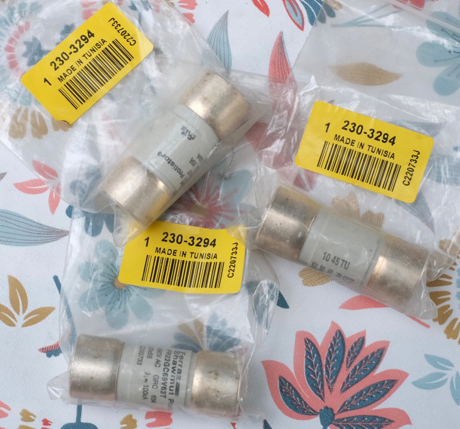 Fusible FR22GR69V63T C220733J Ferraz Shawmut 22x58 63A 690V - Lot de 3 pièces