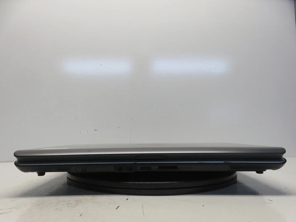 Toshiba Satellite A135-S4527 Pentium Dual-Core 2GHz 1GB SIN HDD Sin Batería Foto 4 de 4