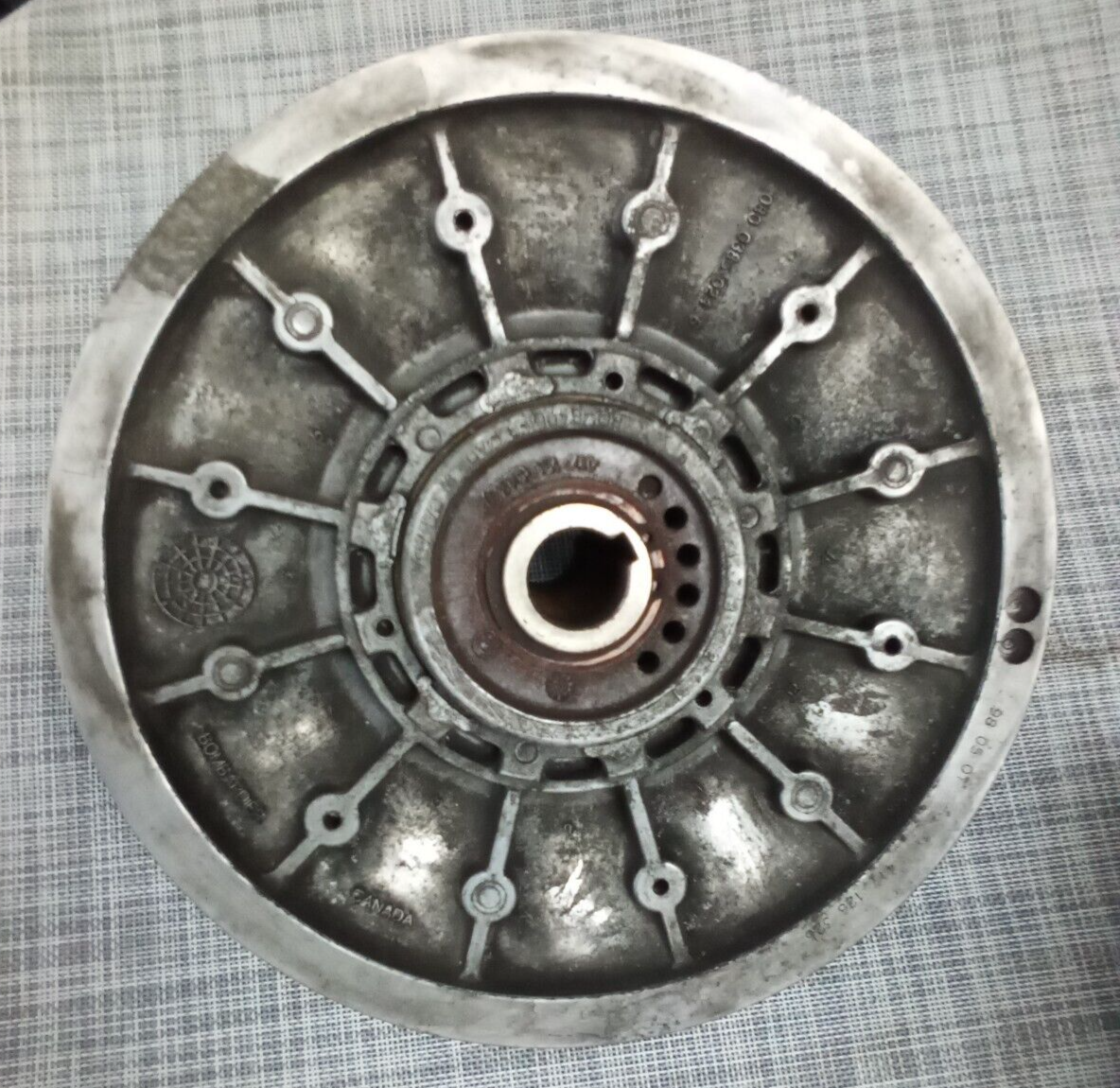 SKI-DOO FORMULA 670 Driven/Secondary Clutch Item PN# INNER