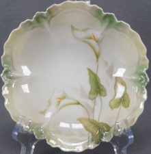 RS Prussia Reinhold Schlegelmilch Calla Lily Dessert Bowl Circa 1905 - 1938