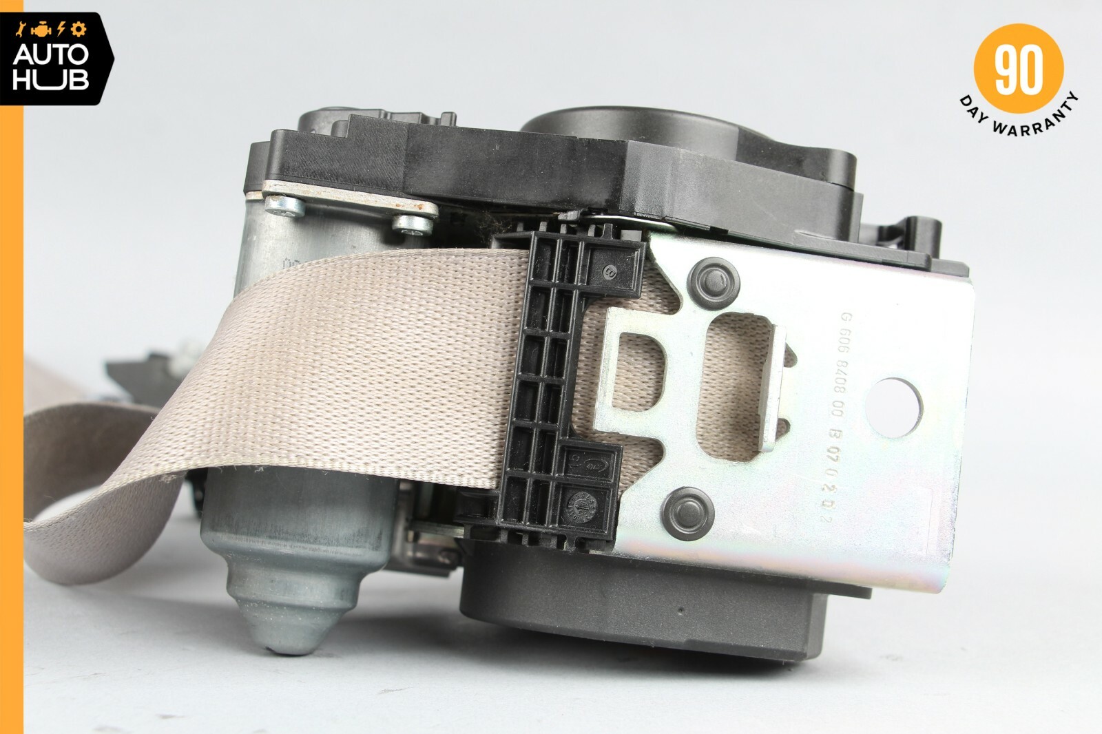 0709 Mercedes W211 E350 E550 CLS550 Front Left Driver Side Seat Belt Gray OEM eBay