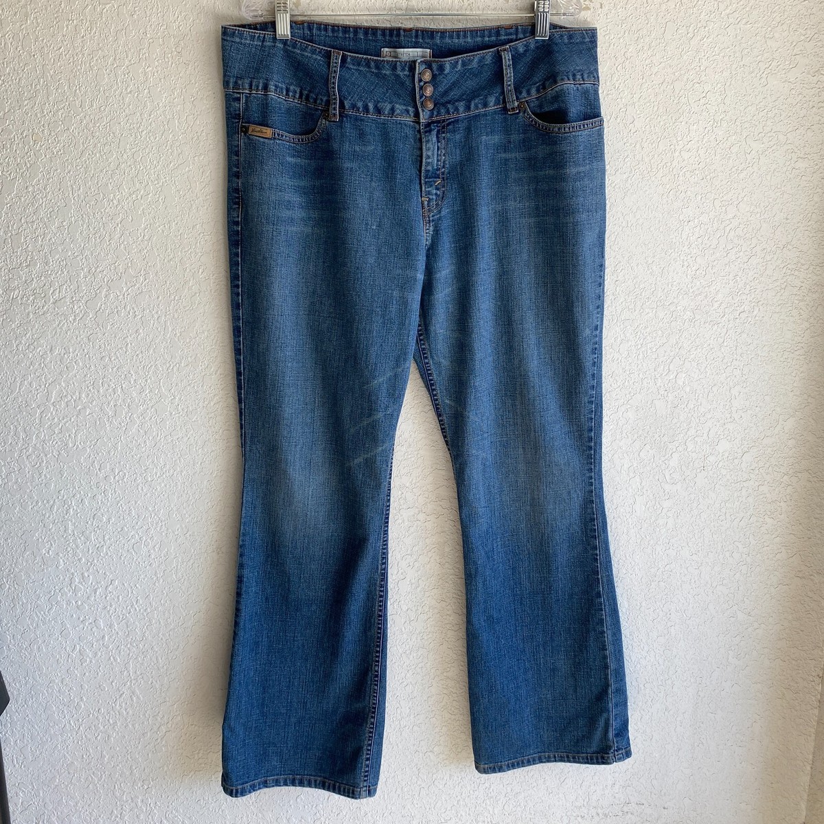 Levi Signature Womens Jeans Size 16 Bootcut Snap Button Denim