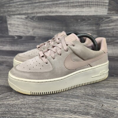Nike Air Force 1 Damen-Sportschuhe UK 5 salbeirosa Wildleder niedrige klobige Sohle AF1 