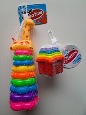 Mega Creative Kreativpyramide Pyramide Giraffe oder Stapelbecher Badebecher