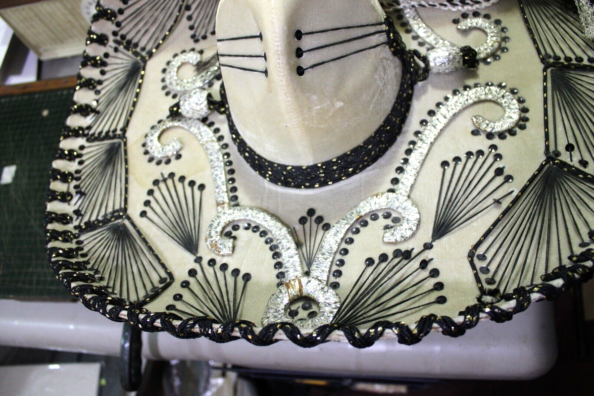 Chapeau de cowboy Santo Nino Pigalle XXXXX Mexique taille 6 5/8 US 53