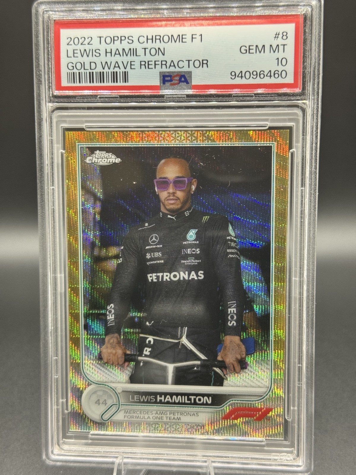 2022 Topps Chrome Formula 1 - F1 Racers Lewis Hamilton #8 Gold Wave Refractor...