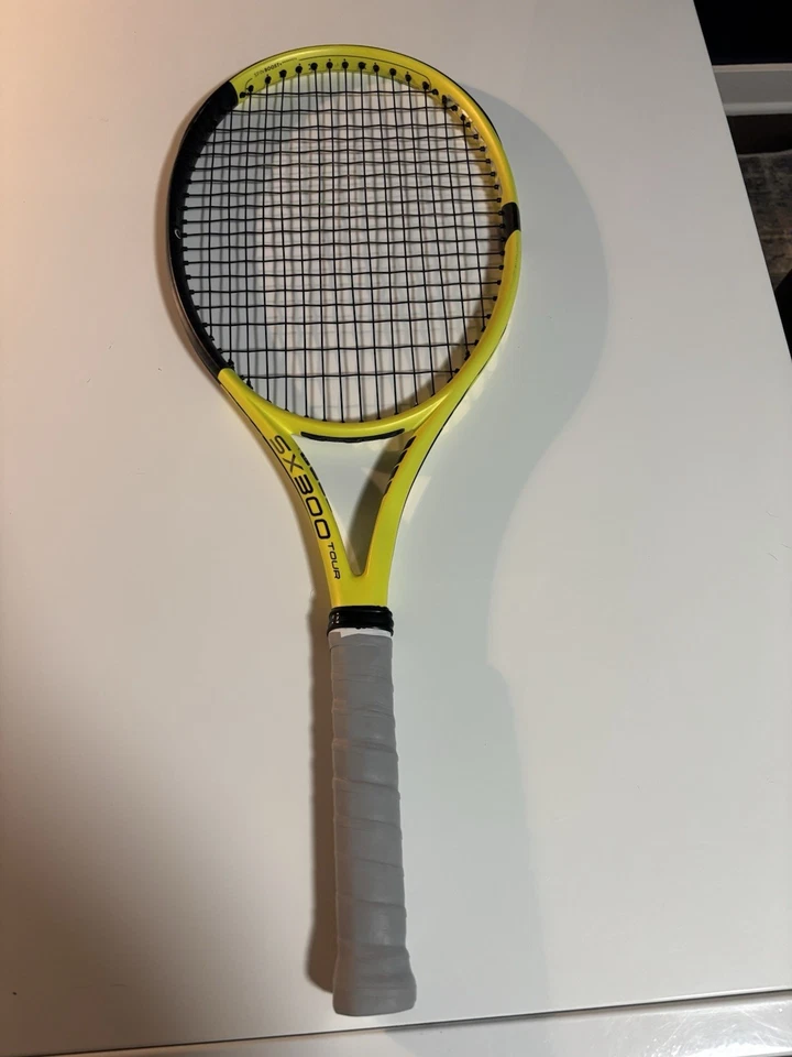 Raqueta de tenis Dunlop SX300 Tour Grip 4 3/8" Foto 3 de 4