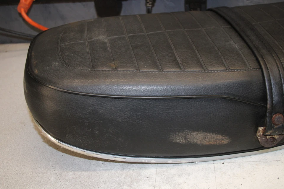 Honda CB750K 750 1975 cuatro asientos delanteros del conductor 2485 ABS Foto 2 de 4