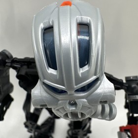 Lego Bionicle: Toa Mahri Nuparu (8913) -w/ Manual -No Bullets or Tube Great 1093