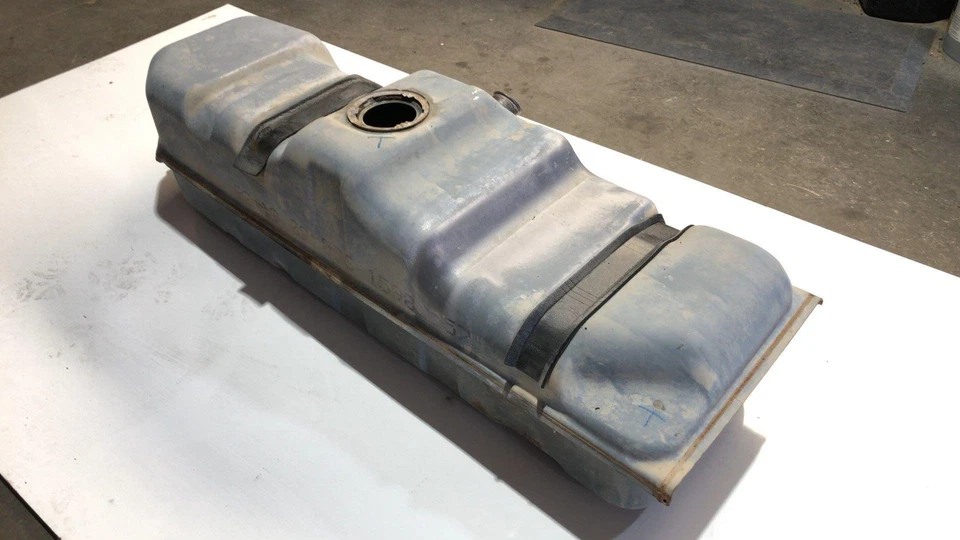 1988 - 2000 雪佛兰索罗德油箱燃气油箱加长驾驶室短盒 26 加仑 — 第 3/4 张图片