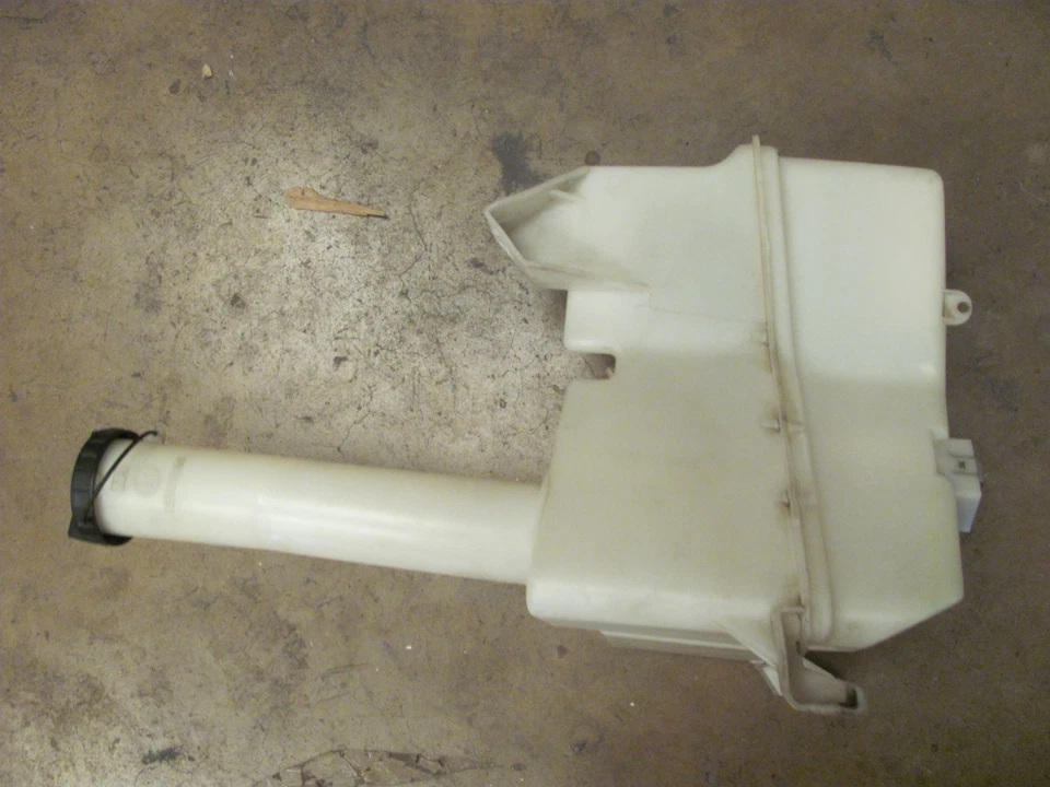 Lincoln LS 2003 2004 2005 2006 depósito de lavadora de parabrisas Foto 4 de 4