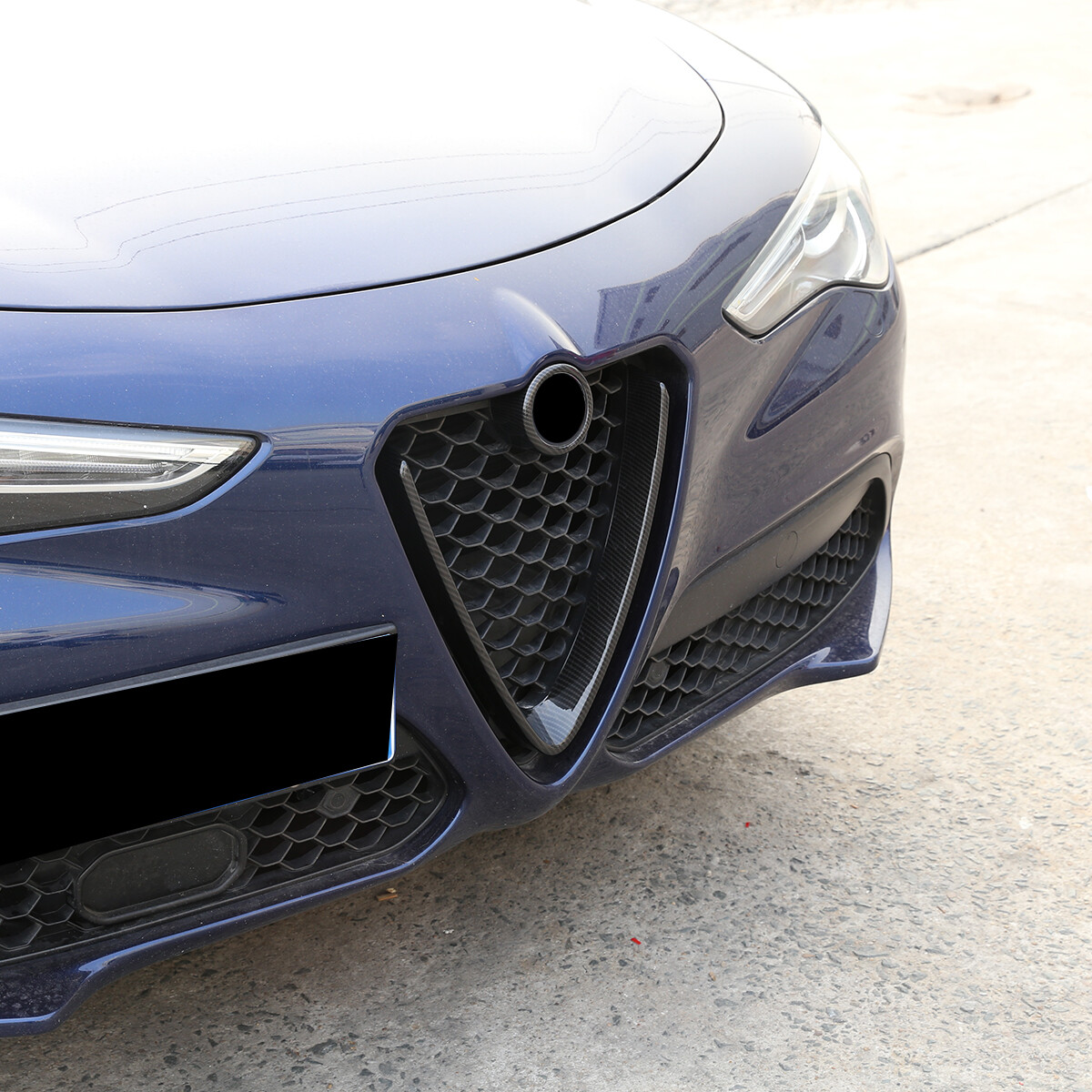 DIYUCAR 2 stuks ABS kunststof auto grille decoratie frame cover trim compatibel met Alfa Romeo Stelvio 2017-2020 exterieur accessoires (mat rood