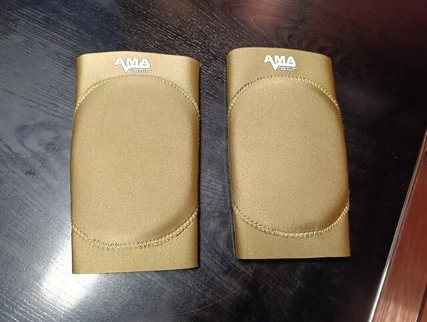 Golden Wrestling Elbow Pads (Size M)