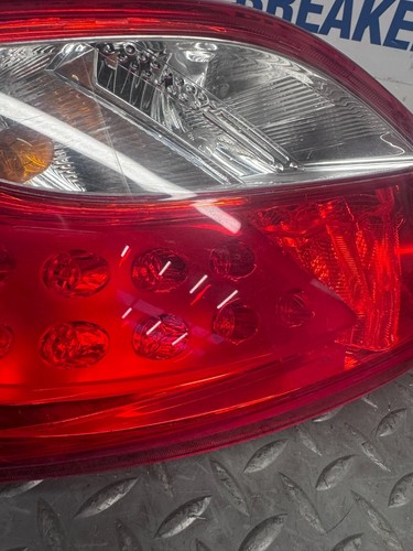 MAZDA 2 (2009) - NEARSIDE PASSENGER REAR LIGHT - Picture 3 of 5