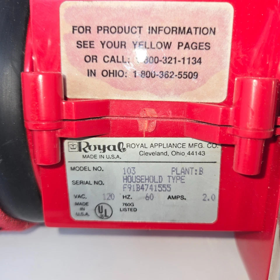 Vintage Royal Dirt Devil Hand Vacuum Model 103 Plant B Good Condition Works - Image 2 of 4